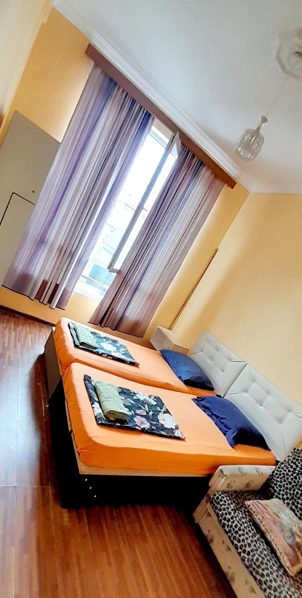Guesthouse Qeti 巴统 外观 照片